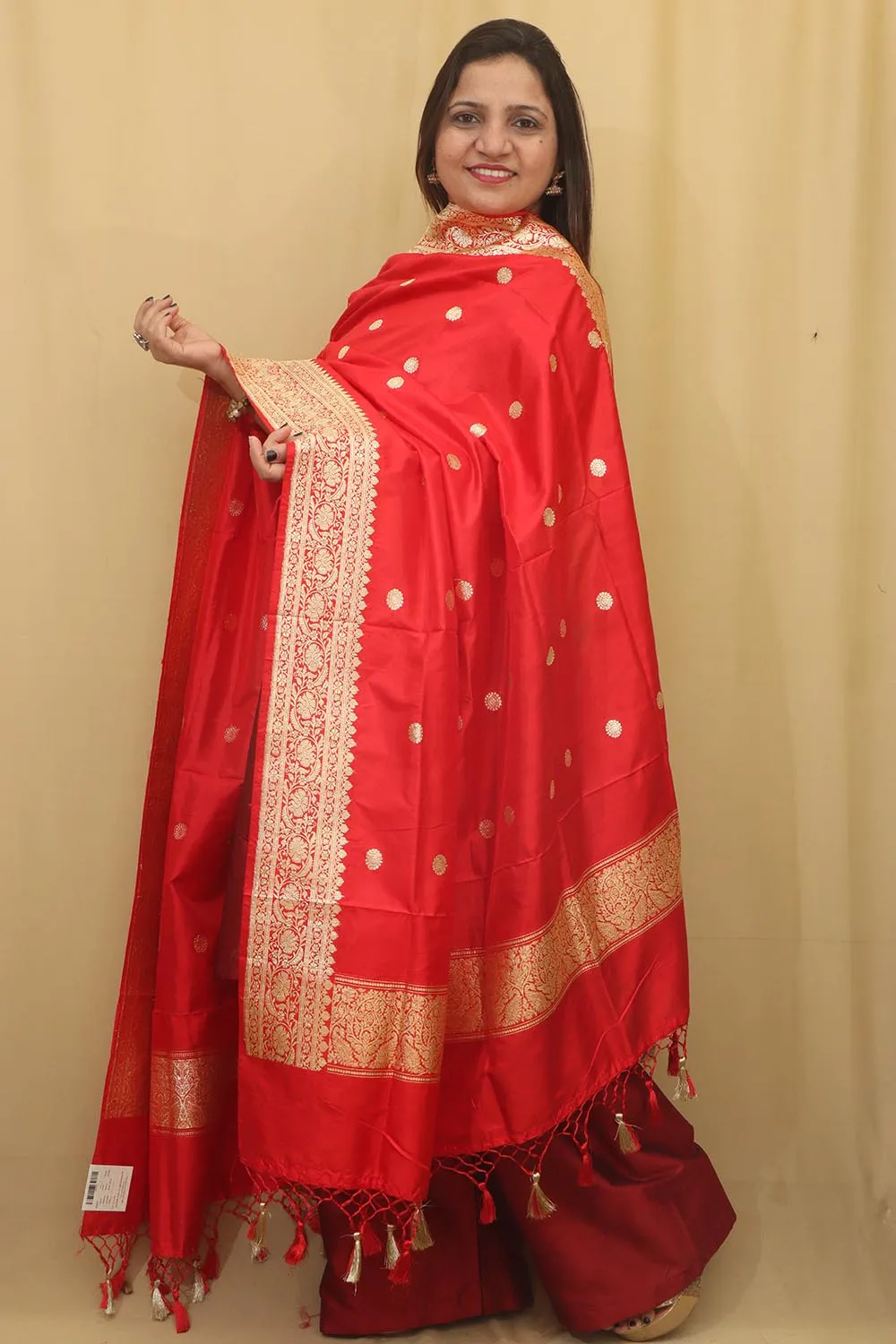 Elegant  Red Handloom Banarasi Pure Katan Silk Dupatta