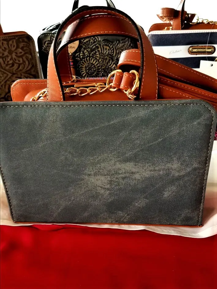 Nice Fashionable Mari Dubai- Crossbody Handbag