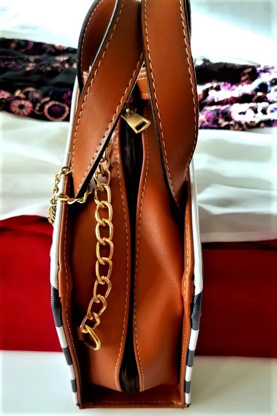Nice Fashionable Mari Dubai- Crossbody Handbag